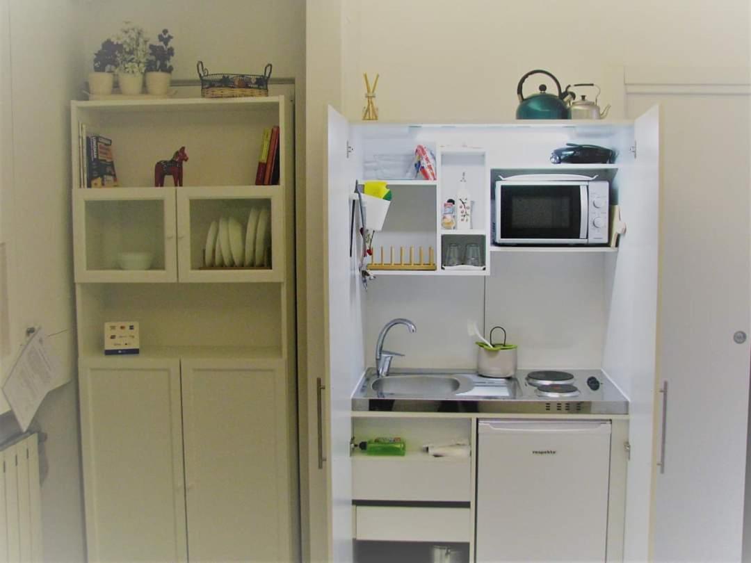 Poly'S House Bed and Breakfast Torre Annunziata Kamer foto